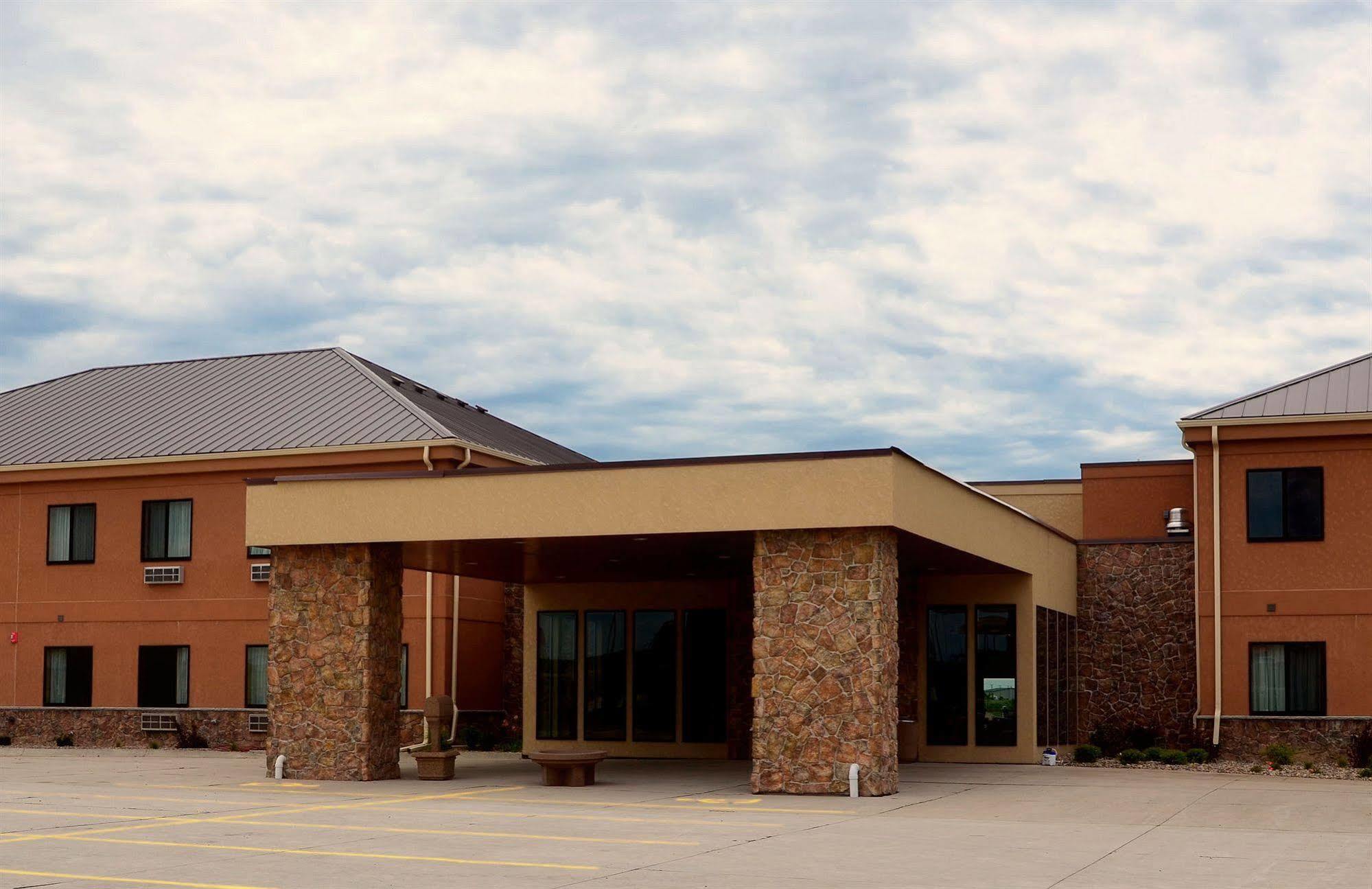 Cobblestone Inn & Suites - Newton Exterior foto